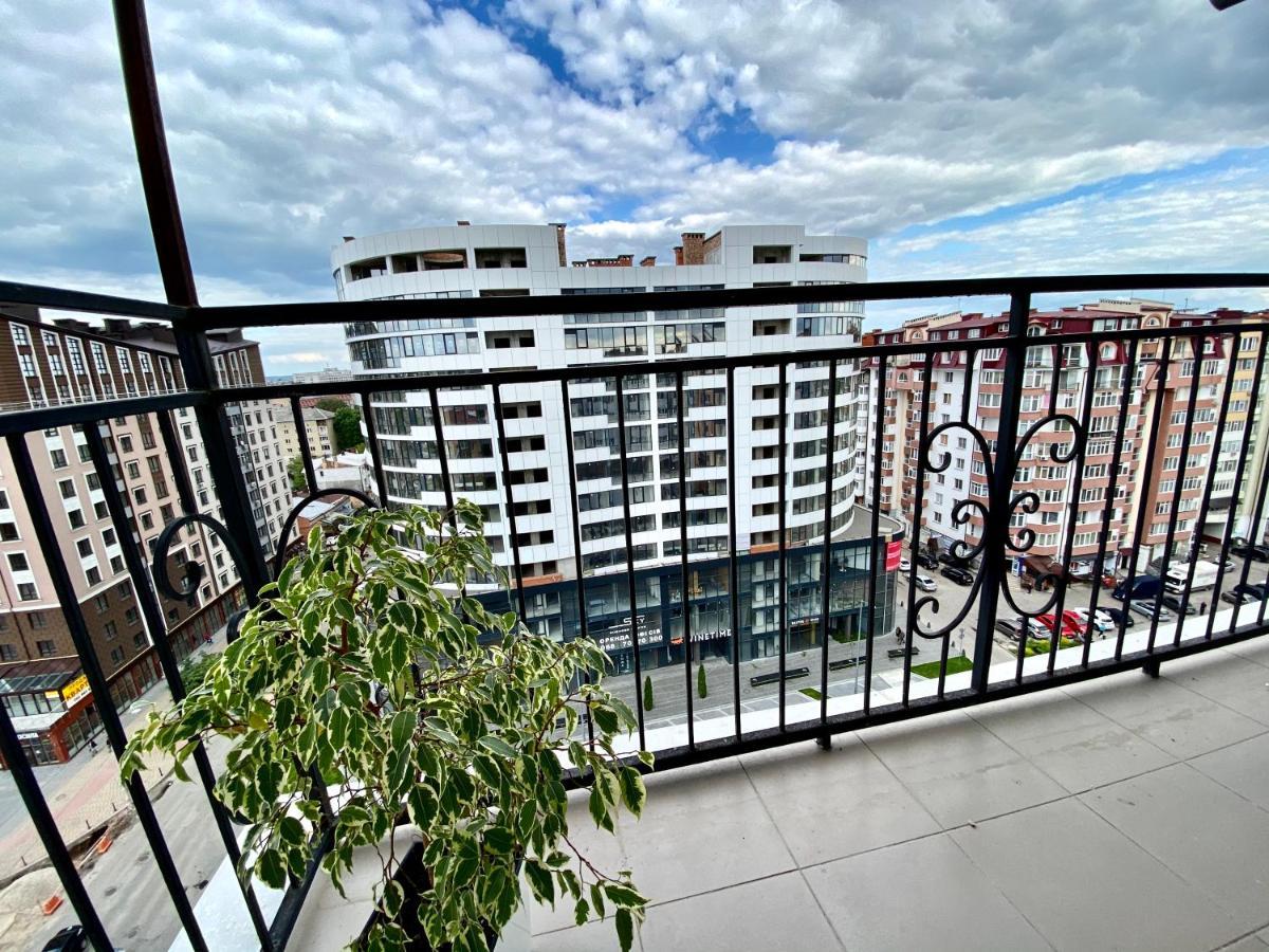 Belvederska Apartment 2 Ivano-Frankivsk Luaran gambar